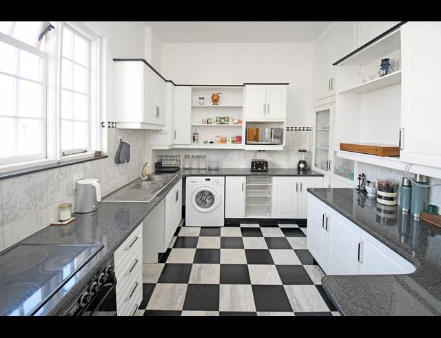 2 BEDROOM APARTMENT FOR SALE IN KILLARNEY